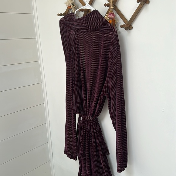 Flynn Skye Purple Tie Wrap Cardigan with Pockets - Picture 3 of 7